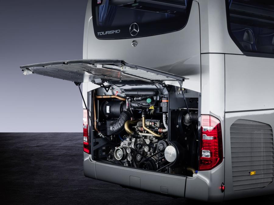 Моторный отсек Mercedes-Benz Tourismo M/3 RHD 2017 года  (фото 12 из 34)